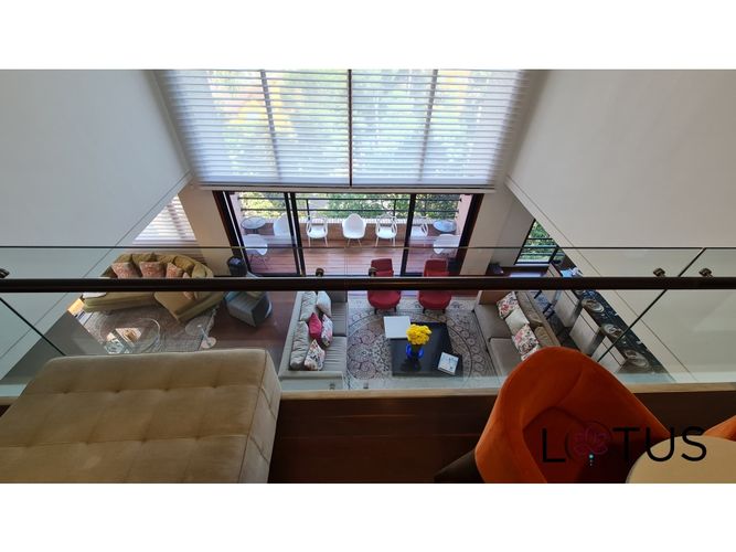 Casa de 7 alcobas en venta en Bosque Medina, Bogotá, 830 m² · foto 2 de 24