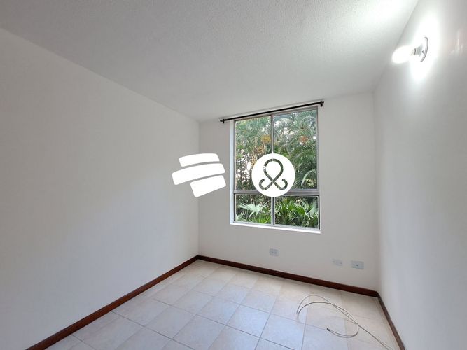 Apartamento de 3 alcobas en venta en El Poblado, Medellín · foto 10 de 17