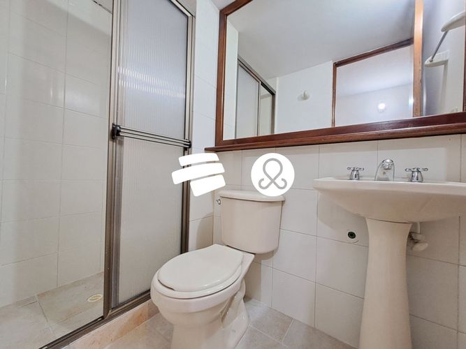 Apartamento de 3 alcobas en venta en El Poblado, Medellín · foto 13 de 17