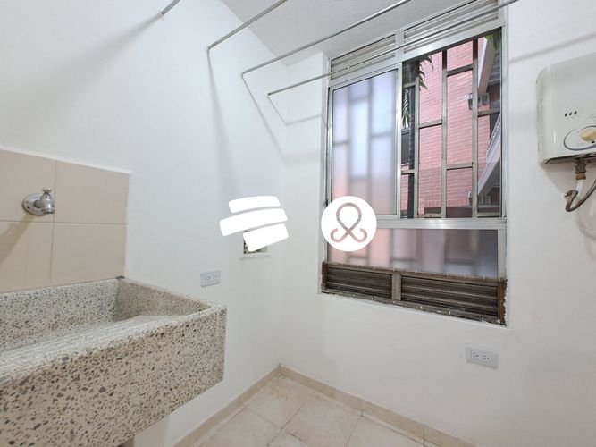 Apartamento de 3 alcobas en venta en El Poblado, Medellín · foto 14 de 17