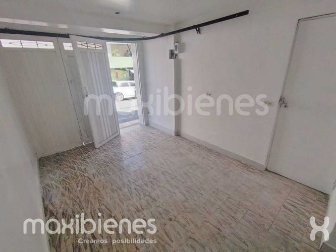 Local en arriendo en Bello Horizonte, Medellín, 15 m² · foto 5 de 8