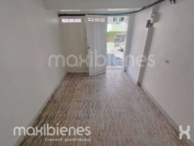 Local en arriendo en Bello Horizonte, Medellín, 15 m² · foto 6 de 8