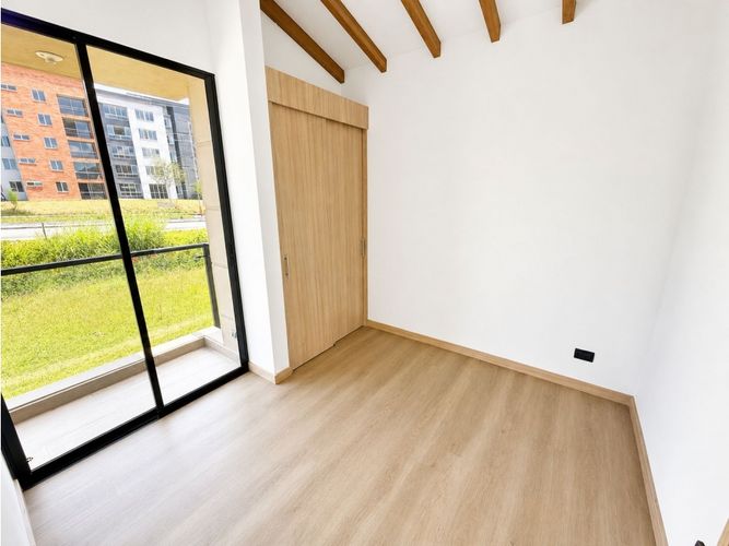Casa de 3 alcobas en venta en La Ceja, 120 m² · foto 11 de 14