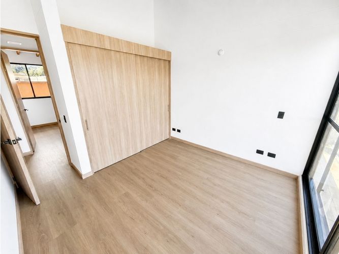 Casa de 3 alcobas en venta en La Ceja, 120 m² · foto 12 de 14