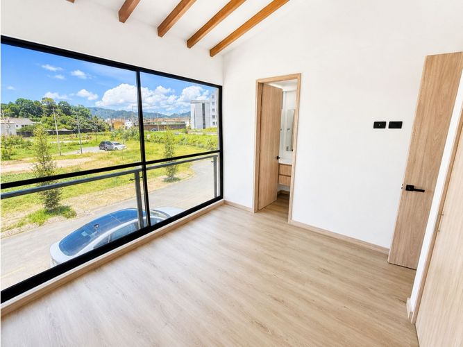 Casa de 3 alcobas en venta en La Ceja, 120 m² · foto 14 de 14