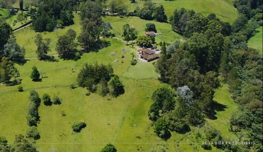 Lote en venta en La Ceja, 1350 m² · foto 3 de 17