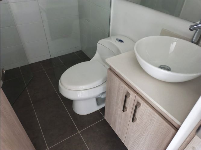 Apartamento de 3 alcobas en venta en San Jose, Sabaneta, 104 m² · foto 10 de 10