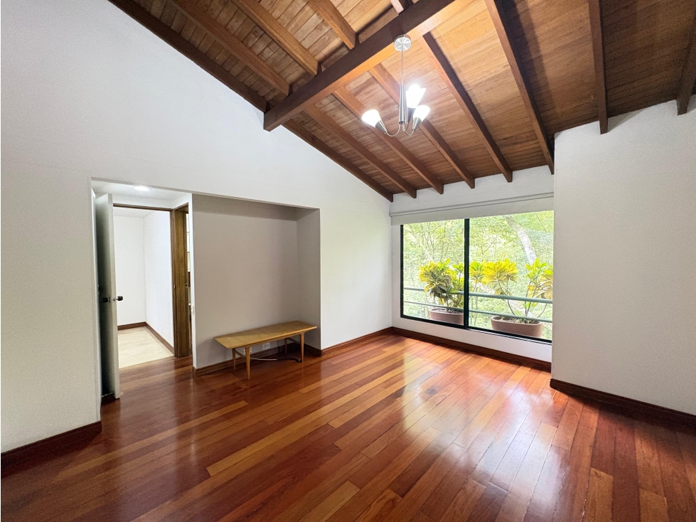 Casa en arriendo en El Poblado, Medellín · foto 15 de 24