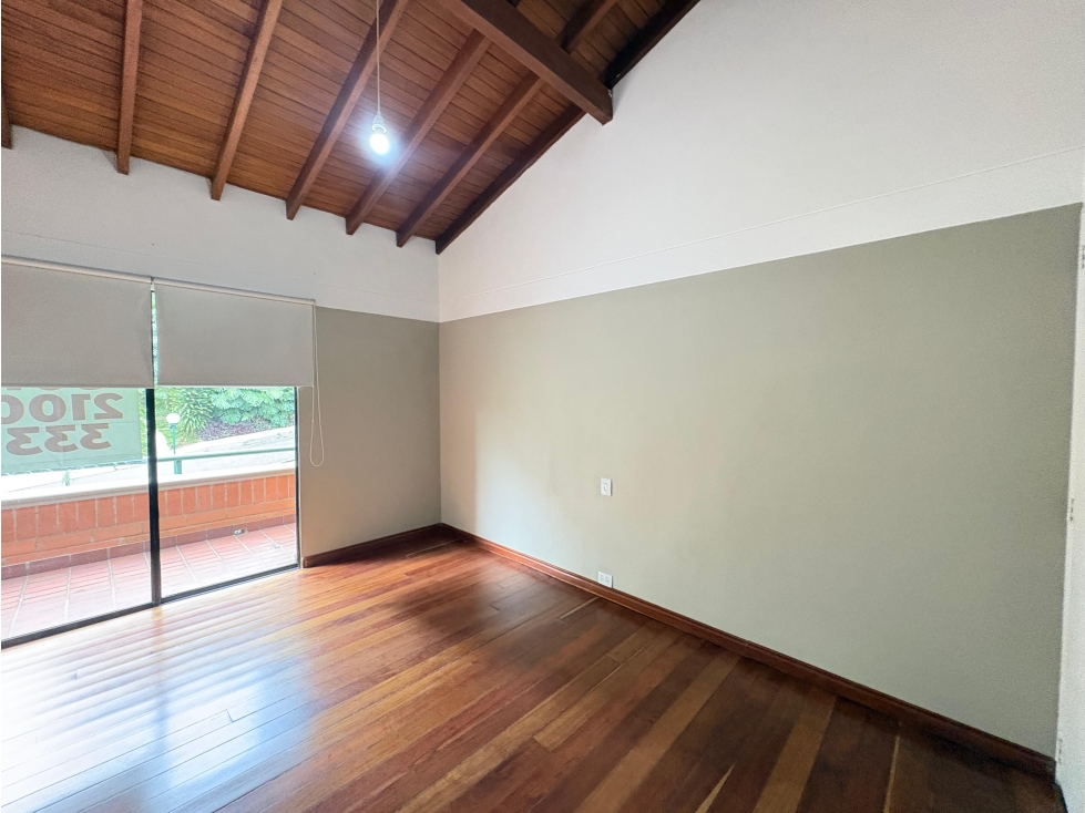 Casa en arriendo en El Poblado, Medellín · foto 19 de 24