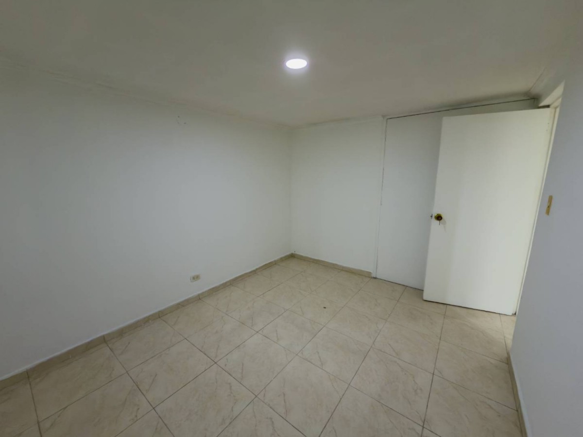 Apartamento en arriendo en El Jazmin, Bogotá · foto 13 de 24