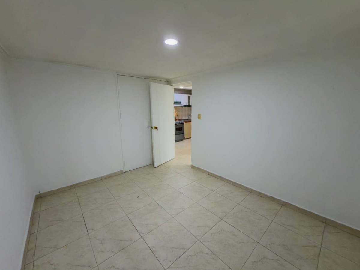 Apartamento en arriendo en El Jazmin, Bogotá · foto 14 de 24
