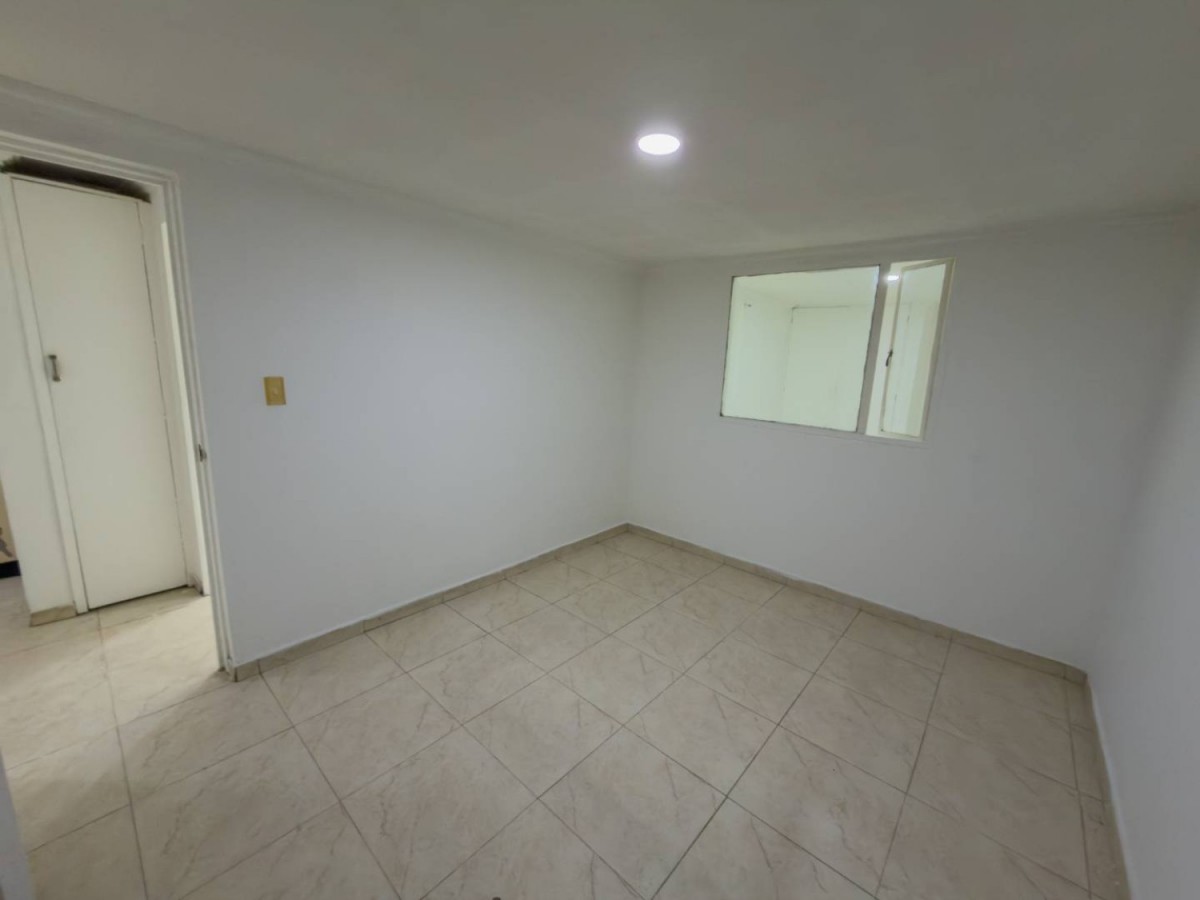 Apartamento en arriendo en El Jazmin, Bogotá · foto 15 de 24