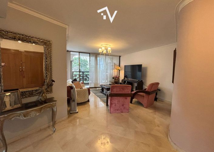 Apartamento de 3 alcobas en venta en Altos Del Prado, Barranquilla, 220 m² · foto 2 de 24