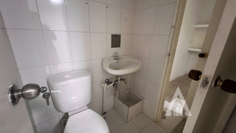 Oficina en venta en La Candelaria, Medellín, 23 m² · foto 12 de 16