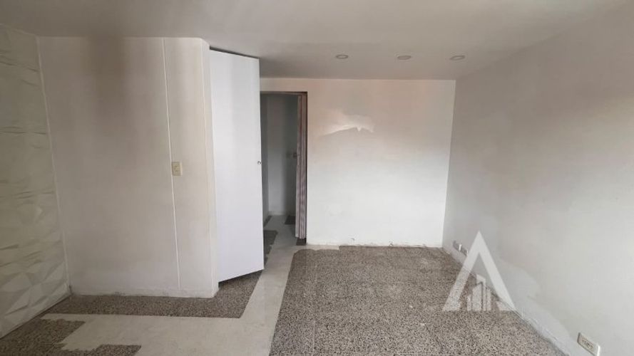 Oficina en venta en La Candelaria, Medellín, 23 m² · foto 15 de 16