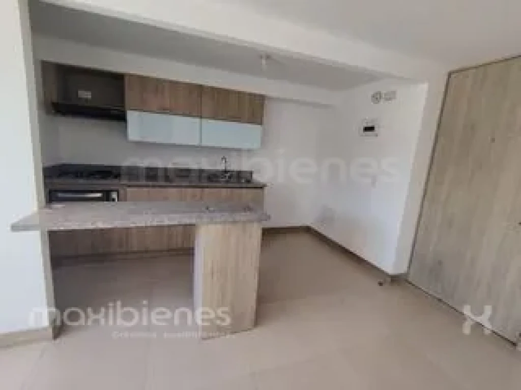 Apartamento en arriendo en La Ceja · foto 3 de 7