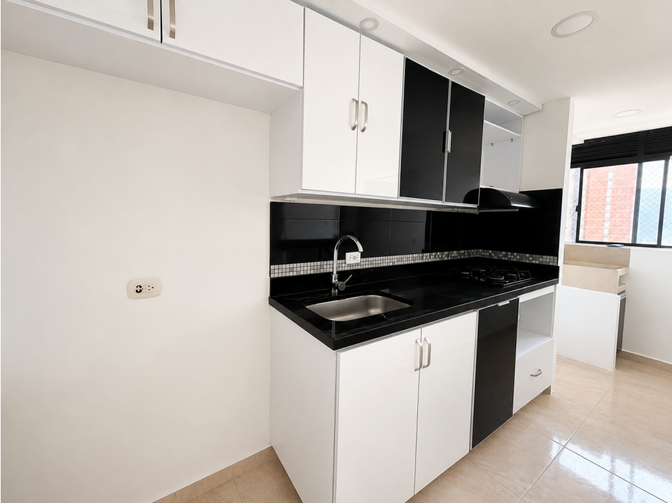 Apartamento en venta en Suramérica, La Estrella · foto 2 de 11