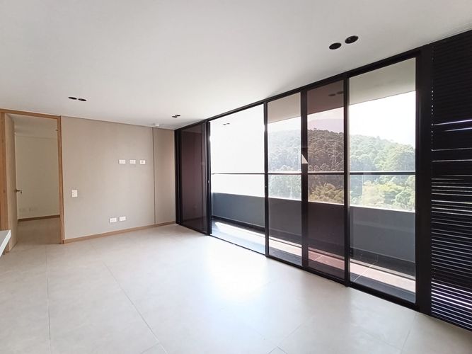 Apartamento de 2 alcobas en arriendo en San Diego, Medellín, 70 m² · foto 2 de 15