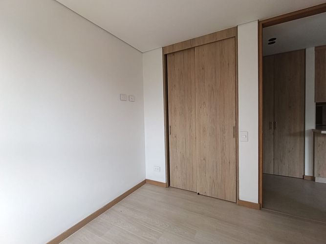 Apartamento de 2 alcobas en arriendo en San Diego, Medellín, 70 m² · foto 6 de 15