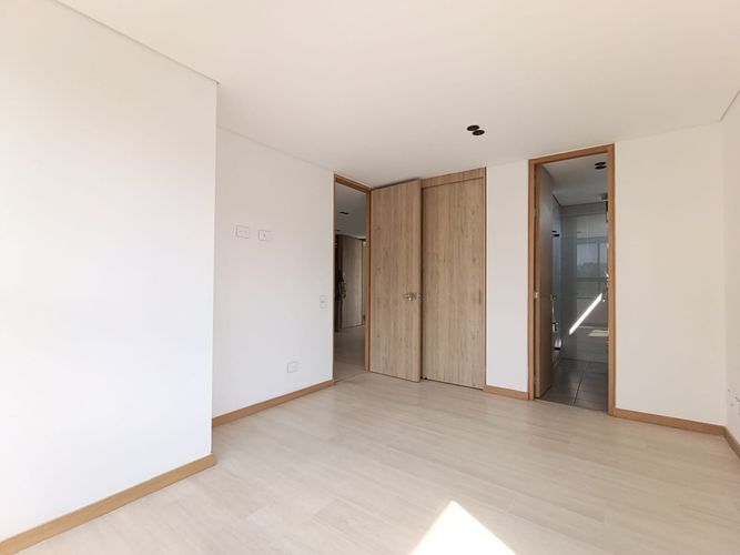 Apartamento de 2 alcobas en arriendo en San Diego, Medellín, 70 m² · foto 8 de 15