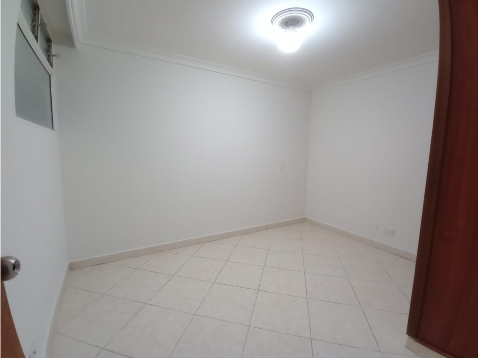 Apartamento en venta en La America, Medellín · foto 5 de 14