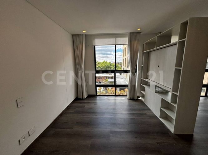 Apartaestudio en venta en El Virrey, Bogotá, 44 m² · foto 6 de 14