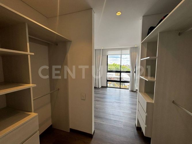 Apartaestudio en venta en El Virrey, Bogotá, 44 m² · foto 9 de 14