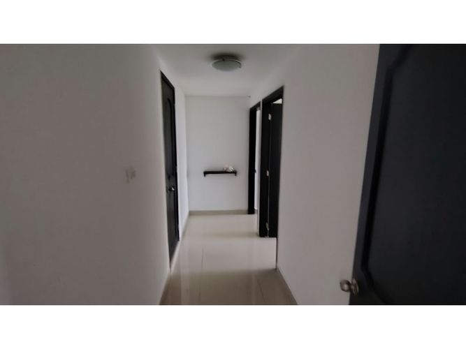Apartamento de 2 alcobas en venta en Paraiso, Barranquilla, 117 m² · foto 10 de 16