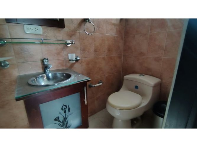 Apartamento de 2 alcobas en venta en Paraiso, Barranquilla, 117 m² · foto 12 de 16