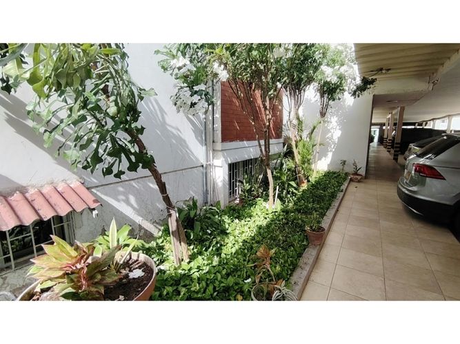 Apartamento de 2 alcobas en venta en Paraiso, Barranquilla, 117 m² · foto 15 de 16