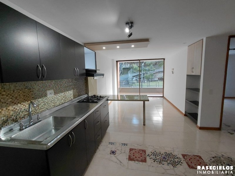 Departamento en venta con baja de precio en Conquistadores