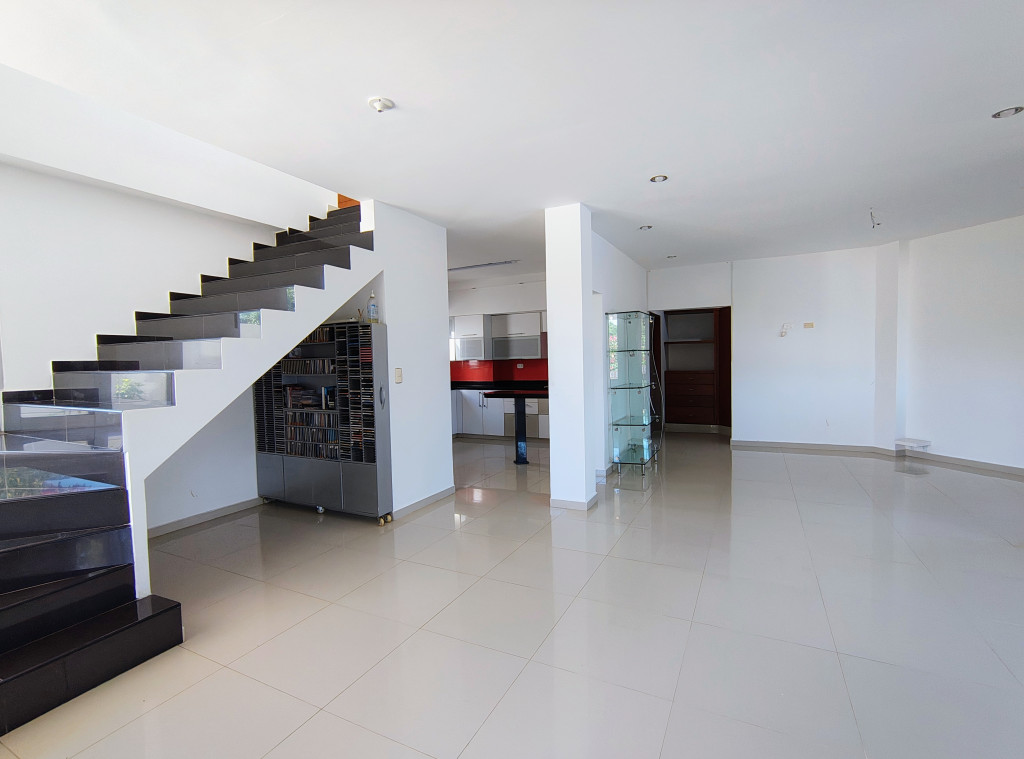 Departamento en venta con baja de precio en Salgar