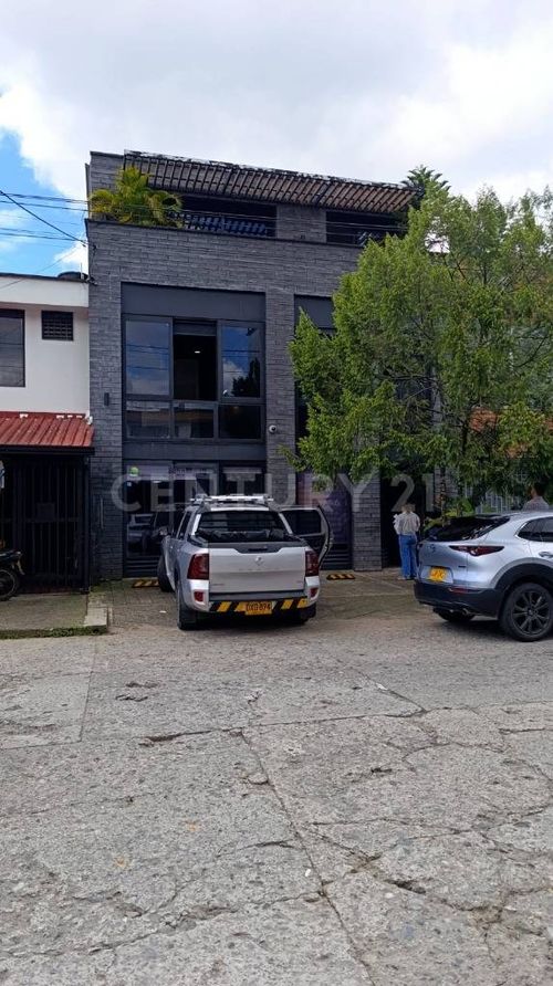 Edificio en venta en 7 De Agosto, Villavicencio, 300 m² · foto 18 de 18