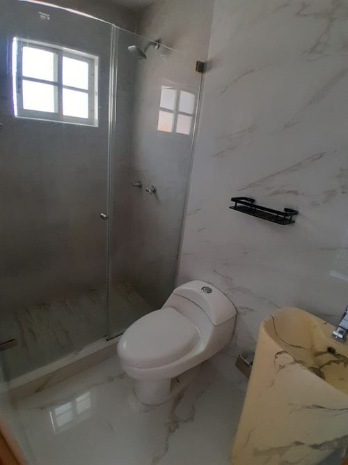 Casa de 3 alcobas en venta en Cr.La Castellana, Barranquilla, 250 m² · foto 8 de 18