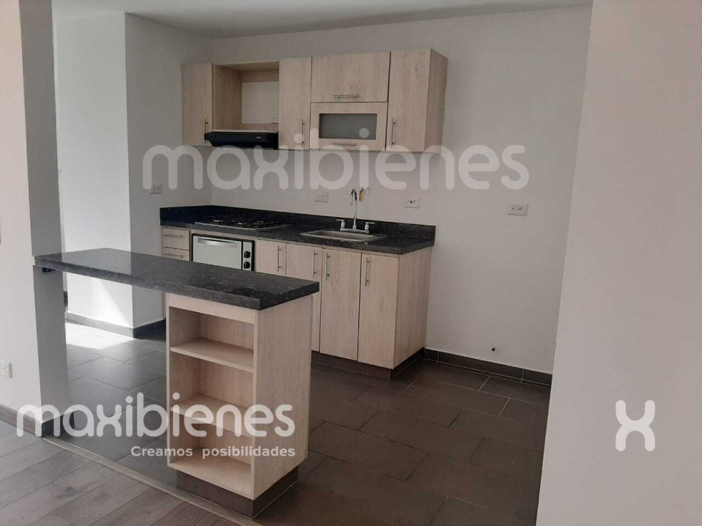 Apartamento en venta en Los Colores, Medellín · foto 6 de 24