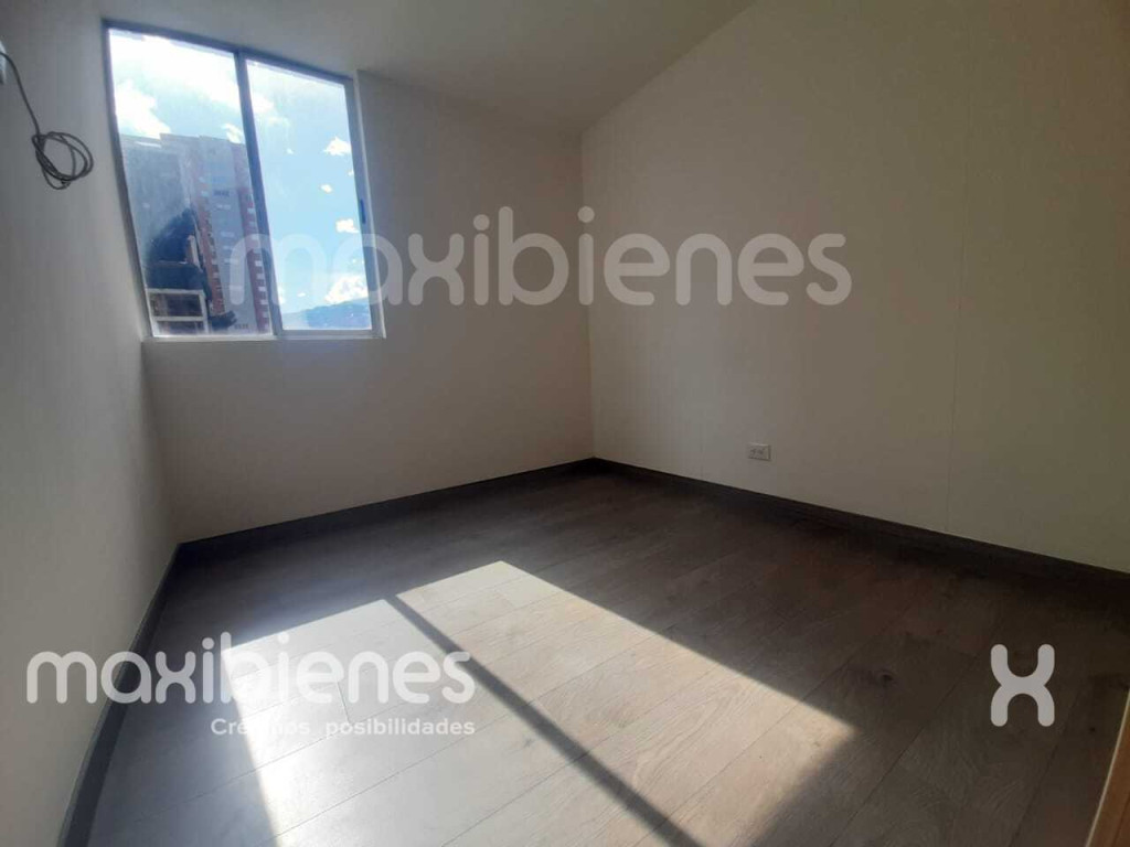 Apartamento en venta en Los Colores, Medellín · foto 11 de 24