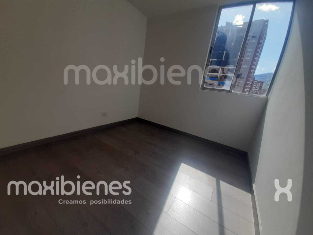 Apartamento en venta en Los Colores, Medellín · foto 14 de 24