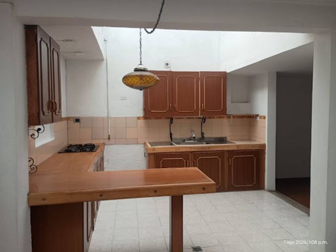 Casa de 3 alcobas en arriendo en Universitario, Pasto, 160 m² · foto 2 de 24