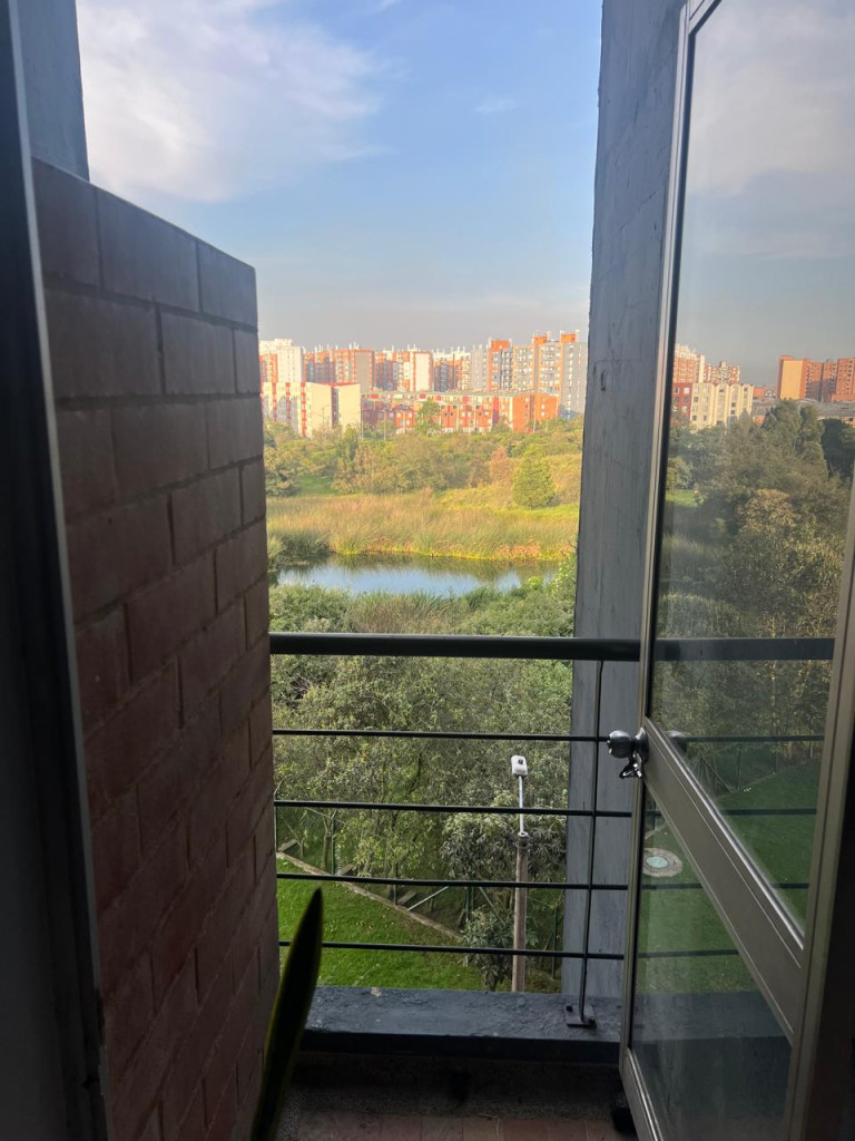 Apartamento en venta en Valladolid, Bogotá · foto 2 de 23