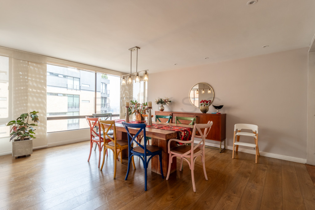 Apartamento en venta en El Refugio, Bogotá · foto 3 de 20