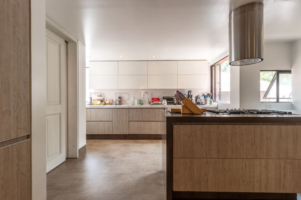 Apartamento en venta en El Refugio, Bogotá · foto 4 de 20