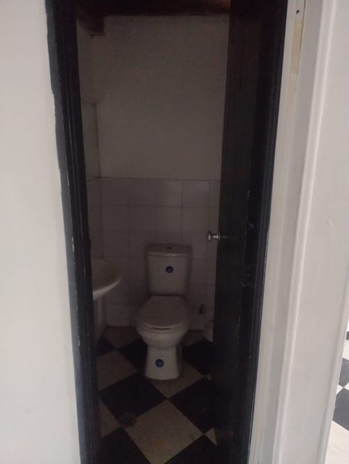 Local en arriendo en La Candelaria, Medellín, 15 m² · foto 6 de 10