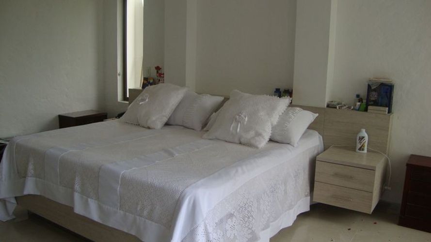 Casa de 4 alcobas en venta en El Centro Sur, Neiva, 400 m² · foto 10 de 16