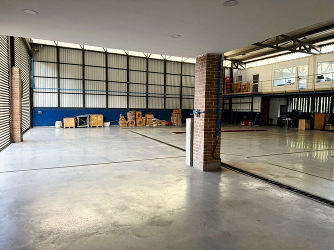 Bodega en venta en Actividad Multiple, Copacabana, 1580 m² · foto 12 de 13