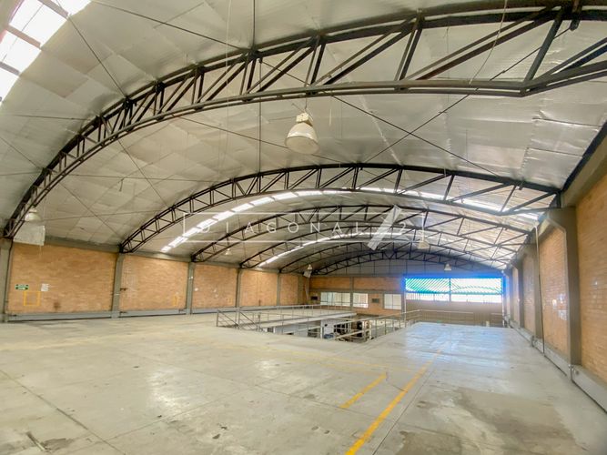 Bodega en arriendo en San Jose, Mosquera, 1648 m² · foto 6 de 16