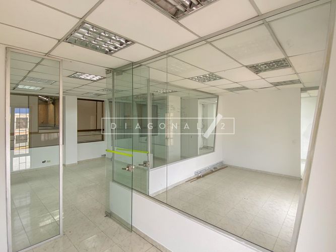 Bodega en arriendo en San Jose, Mosquera, 1648 m² · foto 9 de 16