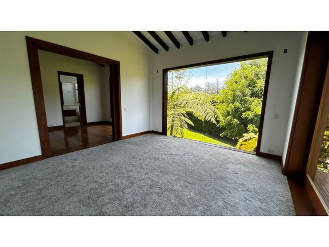 Casa de 5 alcobas en venta en Santa Elena, El Retiro, 480 m² · foto 11 de 23