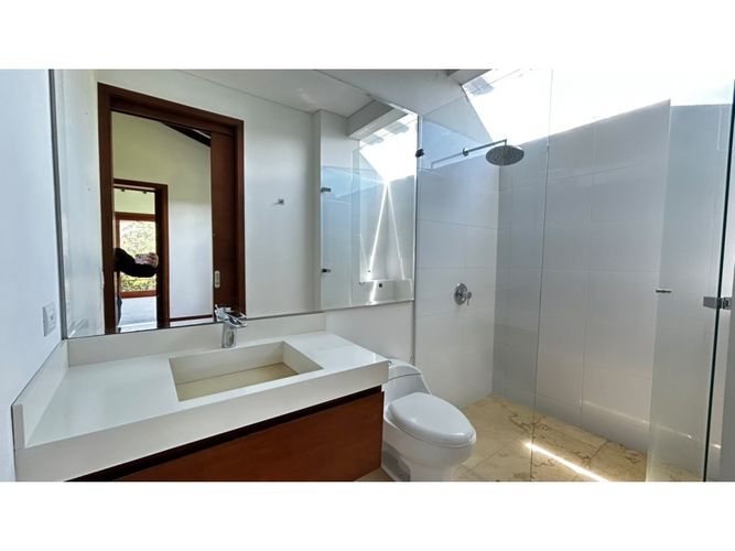 Casa de 5 alcobas en venta en Santa Elena, El Retiro, 480 m² · foto 13 de 23