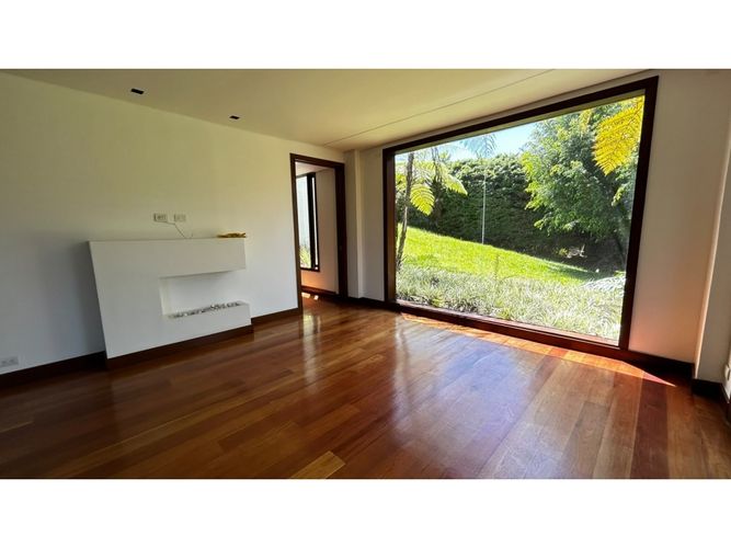 Casa de 5 alcobas en venta en Santa Elena, El Retiro, 480 m² · foto 17 de 23