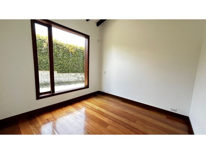 Casa de 5 alcobas en venta en Santa Elena, El Retiro, 480 m² · foto 21 de 23